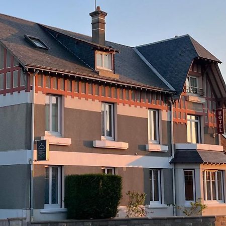 Logis Hotel Le Saint Florent Mont-près-Chambord Eksteriør bilde