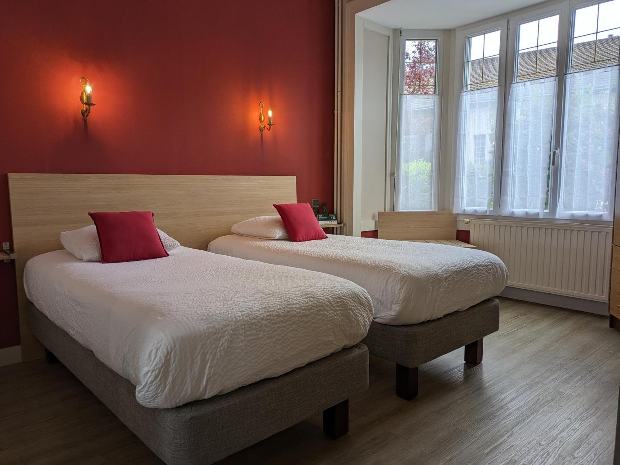 Logis Hotel Le Saint Florent Mont-près-Chambord Eksteriør bilde