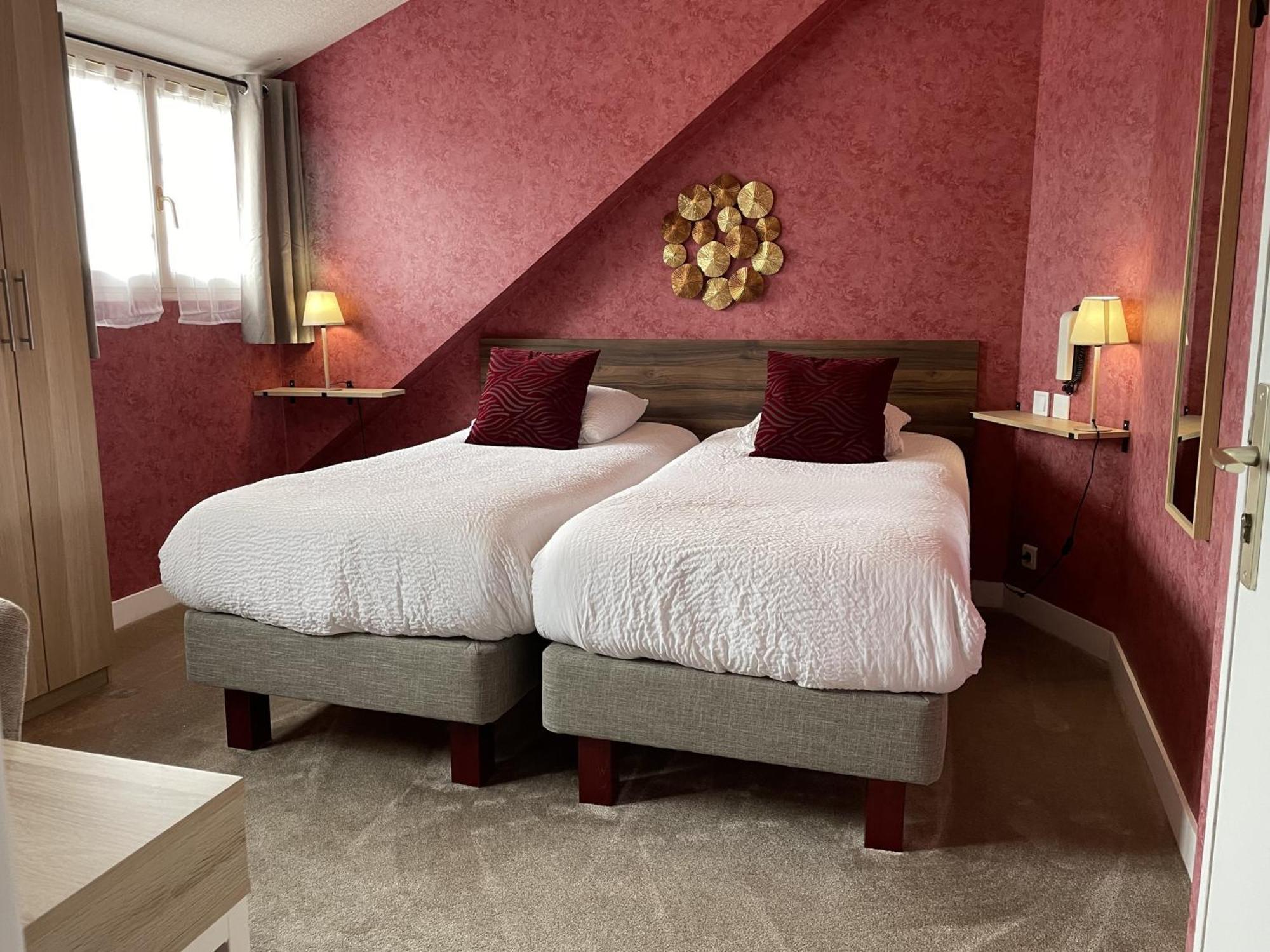 Logis Hotel Le Saint Florent Mont-près-Chambord Eksteriør bilde